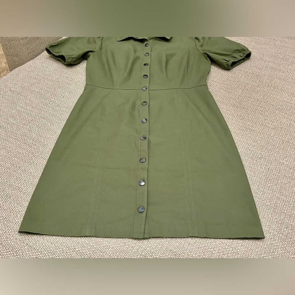 LOFT Dress - Picture 2 of 6